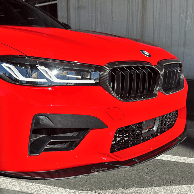 BMW F90 M5 (2021-2023) Gloss Carbon Fiber Front Grille