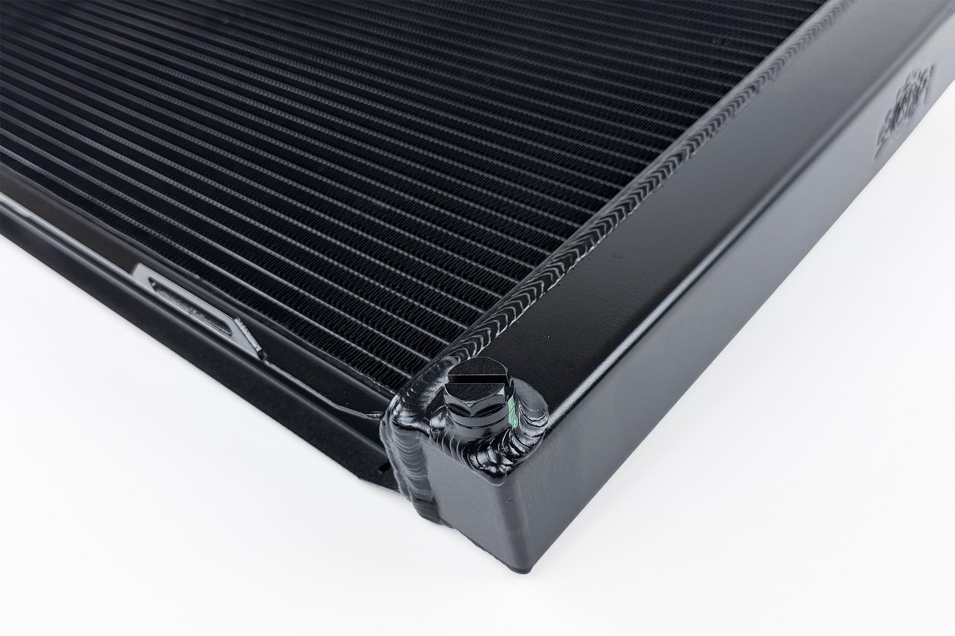 BMW E2X M5/M6 High-Performance Radiator