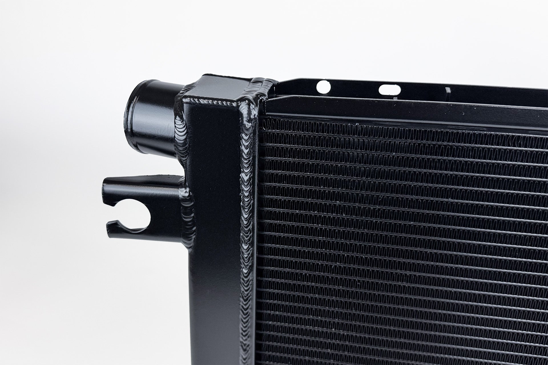 BMW E2X M5/M6 High-Performance Radiator